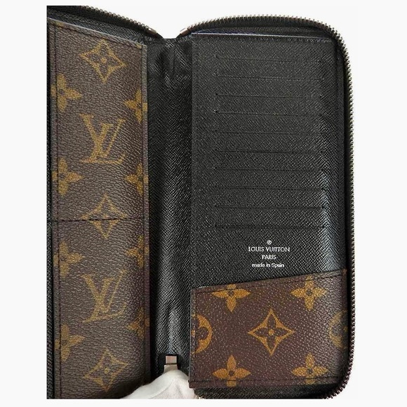 Louis Vuitton Zippy Wallet Vertical Monogram - Picture 6 of 6